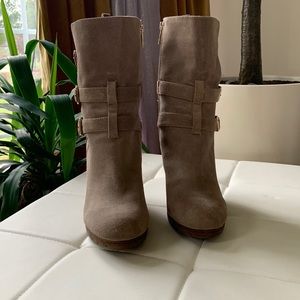 Arturo Chiang , 8.5 , suede, buckle, detail, wedge, boots boot